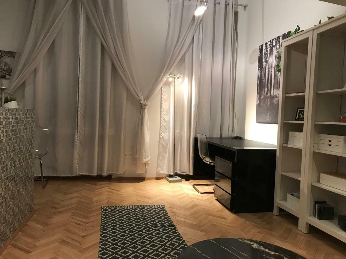 Elegant Apartment Budapest Exterior foto